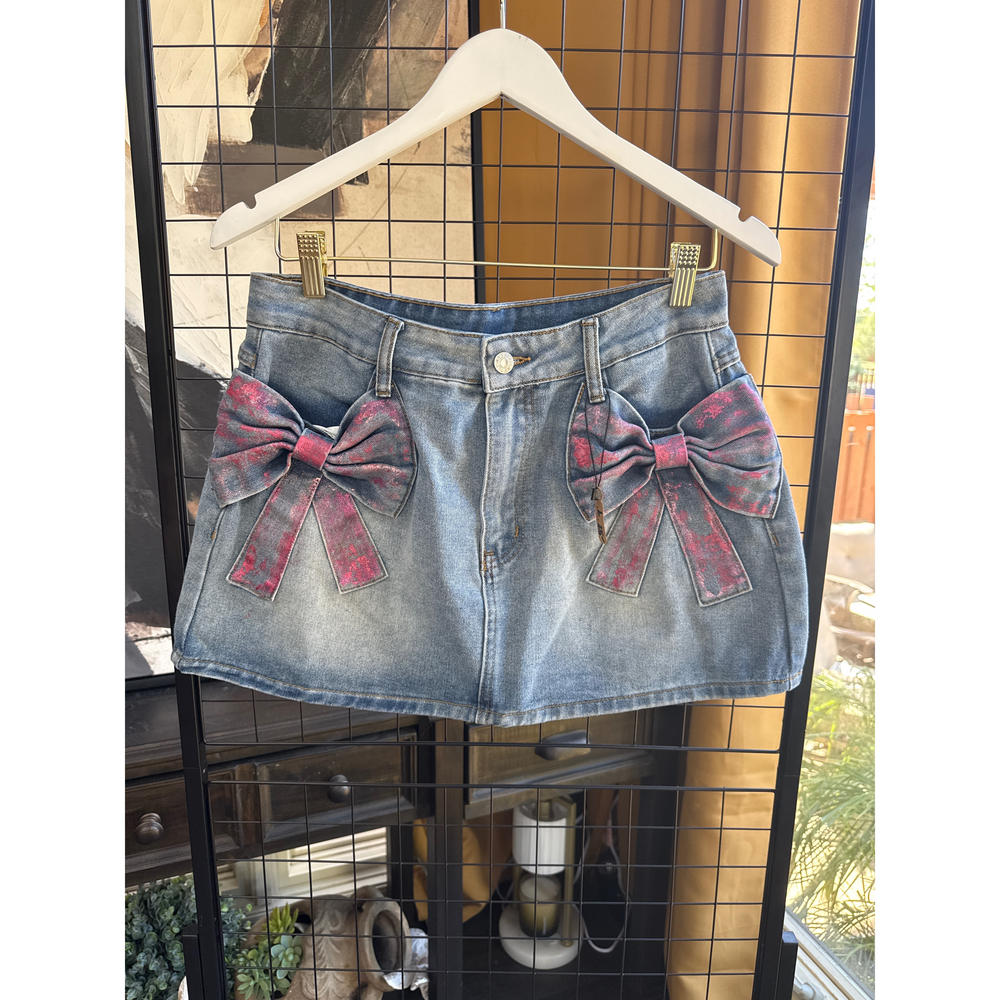 SHEIN Denim Skirt with Pink Bow Appliques in Blue